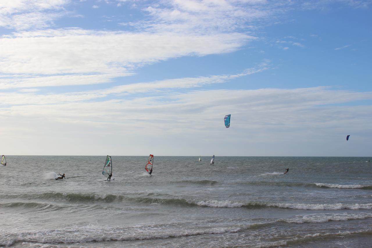 The Spot - Beachfront Sports Pousada Icarai  Bagian luar foto