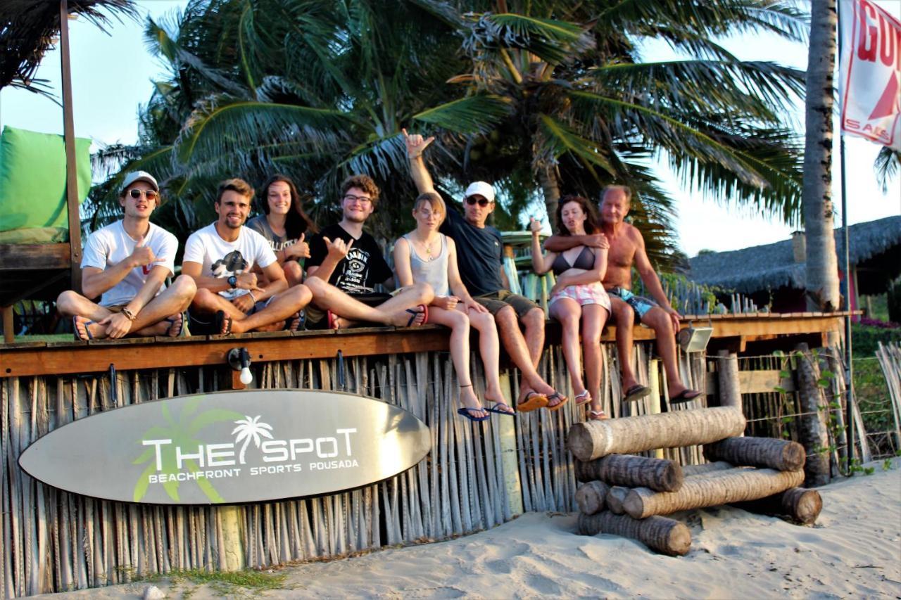 The Spot - Beachfront Sports Pousada Icarai  Bagian luar foto